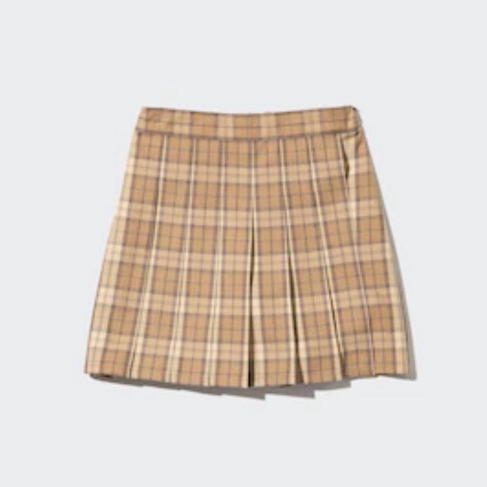 Uniqlo tartan check shorts skirt combo skorts with pockets size 5 to 6 years